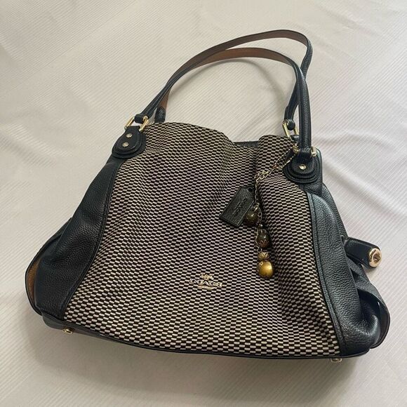 Coach 28895 Edie 31 Legacy Print Black Color Jacquard Leather Shoulder Bag - Picture 1 of 15